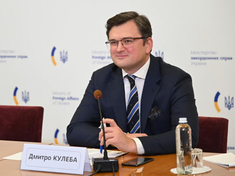 Китай готов поставлять Украине вакцину от COVID-19 – Кулеба