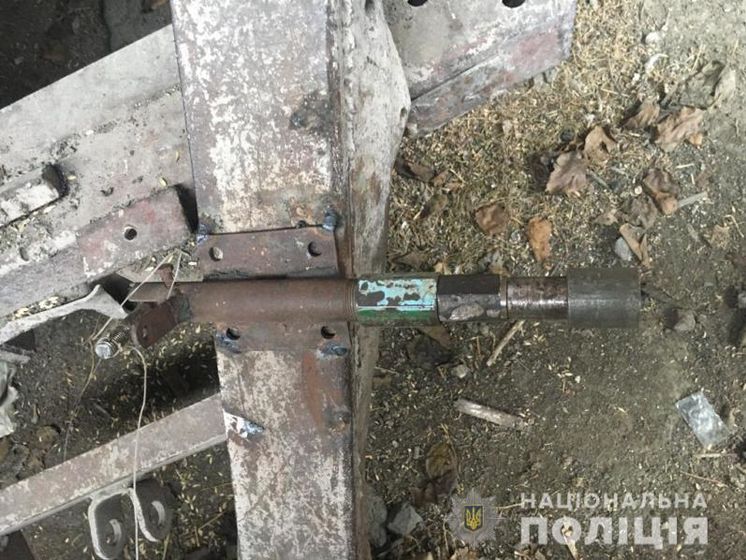 В Одесской области две шестилетние девочки получили огнестрельные ранения. Они попали на растяжку во дворе дома