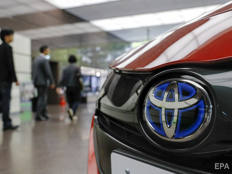 Японія заявила про плани відмовитися від бензинових автомобілів