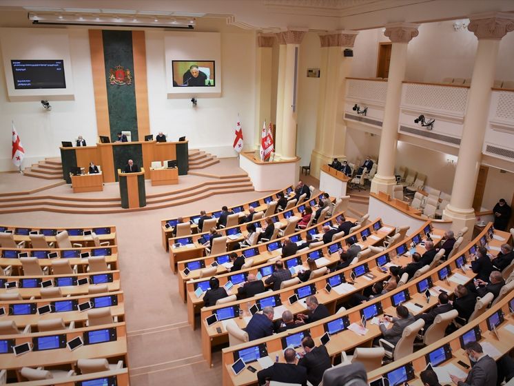 Парламент Грузії ухвалив резолюцію про інтеграцію в ЄС і НАТО