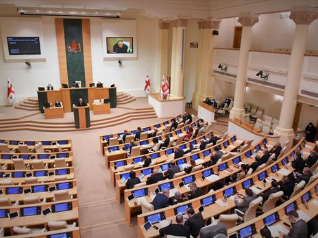 Парламент Грузии проголосовал за безальтернативность интеграции в ЕС и НАТО