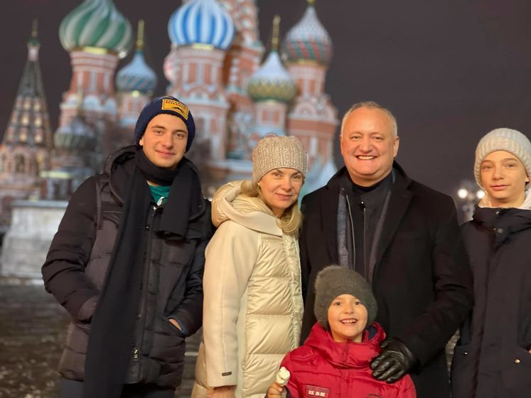 Экс-президент Молдовы Додон после окончания каденции сразу поехал в Россию