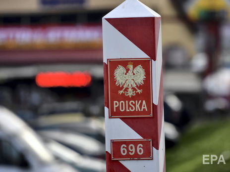 Польща змінила правила в'їзду для українців