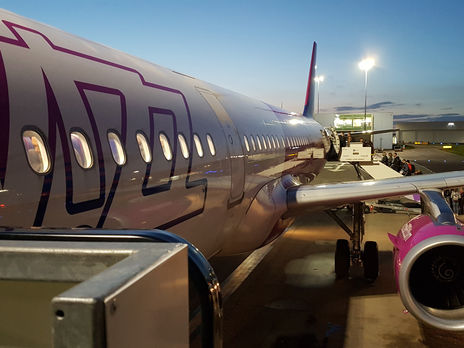 Лоукостер Wizz Air може зайти в шостий аеропорт України