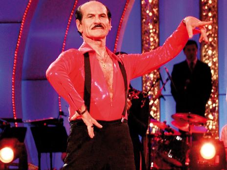 Чапкиса выписали из больницы. Сын артиста рассказал о самочувствии отца, переболевшего пневмонией