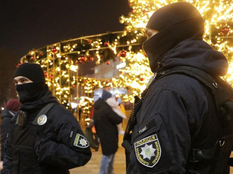Українські правоохоронці в новорічну ніч перейдуть на посилений режим роботи