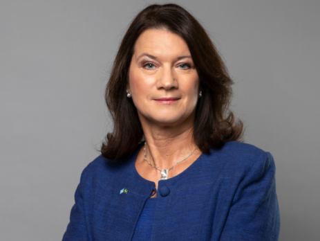 ОБСЄ очолила представниця Швеції Лінде. Вона заявила, що врегулювання конфлікту в Україні буде пріоритетним завданням