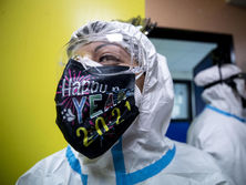 Мир встретил 2021 год, Конгресс США преодолел вето на оборонный бюджет с помощью Украине. Главное за день