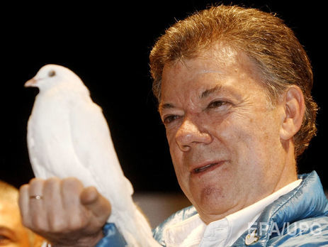 Нобелевскую премию мира дали президенту Колумбии за прекращение конфликта с партизанами