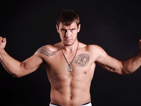 Украинский боец смешанных единоборств вызвал на бой чеченского спортсмена, оскорблявшего Емельяненко