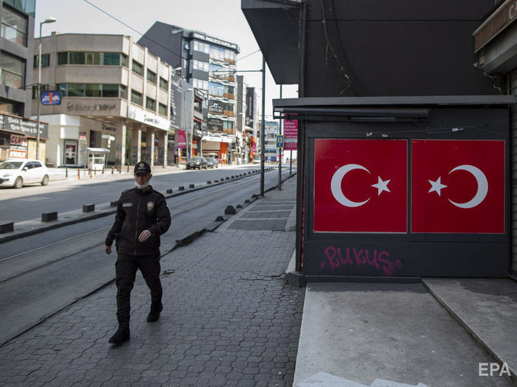 У Туреччині затримали понад 200 осіб під час спецоперації із запобігання ймовірним терактам перед Новим роком