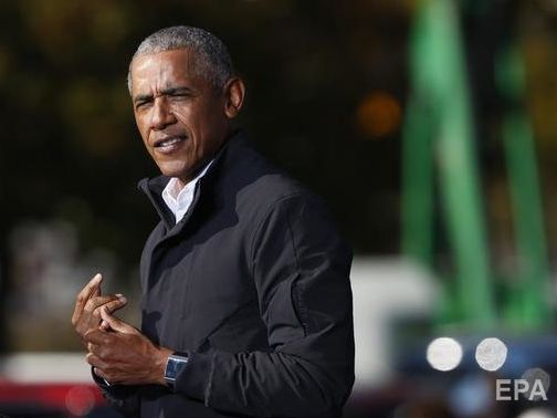 59-річний Барак Обама продемонстрував на Гаваях оголений торс. Фото