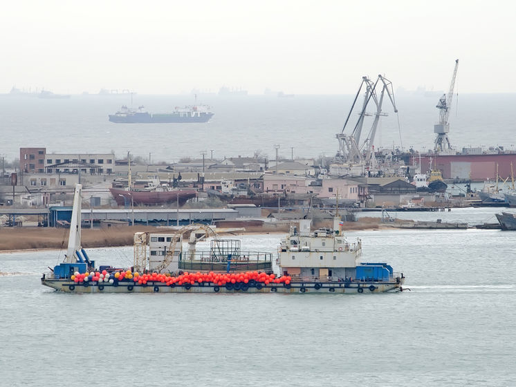 Великобритания разрешила своим судам заходить в порты Крыма
