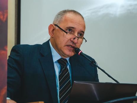 Тодуров: Есть закон, по которому на медицину не может быть выделено менее 5%. Сегодня выделяют 4%. Любой врач может подать в суд на ВР – и выиграть