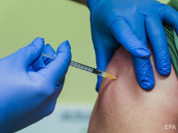 В мире сделали уже более 25 млн прививок от COVID-19 – данные Bloomberg
