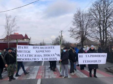 В Полтаве, Львове, Одессе, Виннице и других городах требуют отменить повышение тарифов
