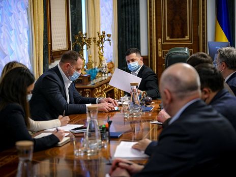 Зеленский поручил Кабмину как можно скорее разъяснить обществу ситуацию с локдауном