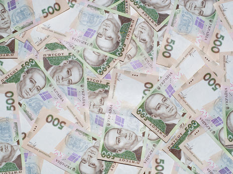 Гривна укрепилась к доллару и евро