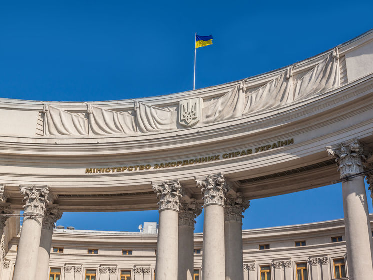 В українському МЗС прогнозують, що між Байденом і Зеленським встановиться "чудовий контакт"