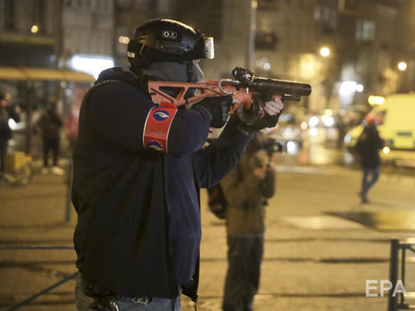 Протесты в Брюсселе: сожженный полицейский участок и более 100 задержанных. Фоторепортаж