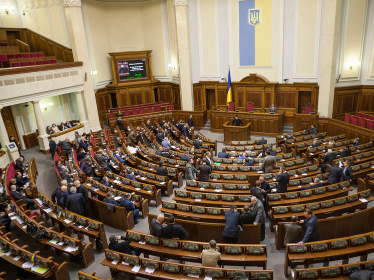 Разумков признал, что на депутатов действуют штрафы за кнопкодавство