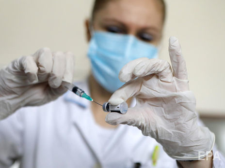 В Норвегии умерло более 20 человек после прививки от COVID-19. Официально в стране одобрены вакцины Pfizer и Moderna