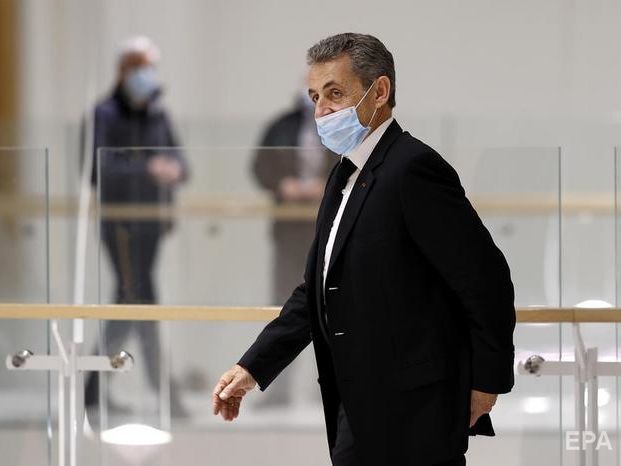 Французька прокуратура підозрює Саркозі в "торгівлі впливом" за гроші російських олігархів