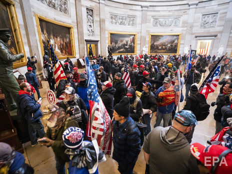 ФБР розслідує версію іноземної підтримки штурму Капітолія – ЗМІ
