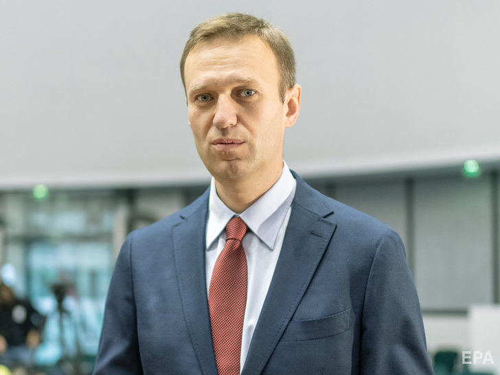 Літак, яким летить Навальний, не приземлився у призначений час. Його приземлення перенесли в "Шереметьєво"