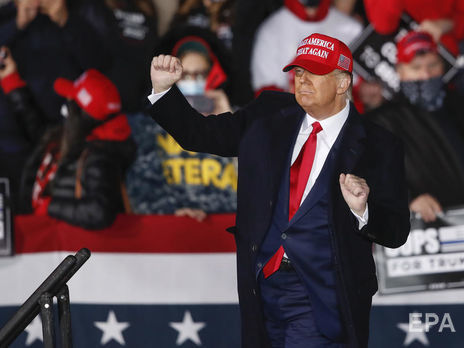 Трамп собирается помиловать около 100 человек в свой последний рабочий день – CNN 