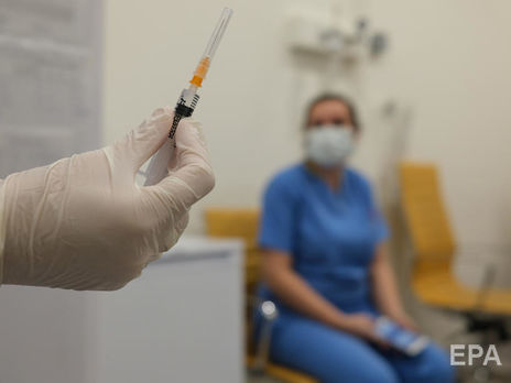 Экс-главный санврач Украины считает, что прививки должны быть обязательными для всех