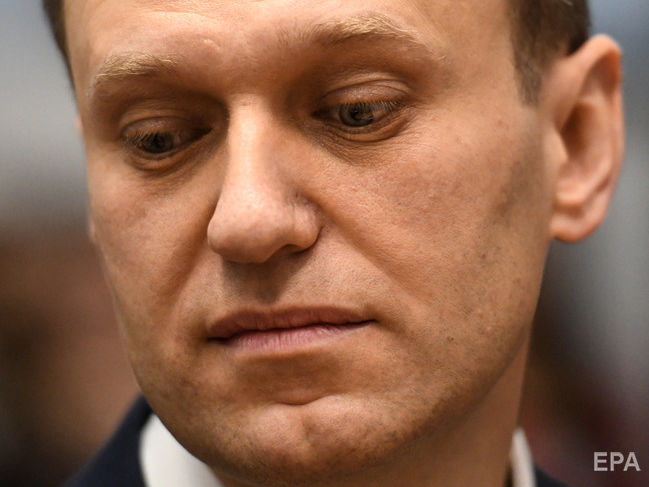 У Кремлі є люди, які хотіли б грохнути Навального, як Нємцова – політолог Орєшкін