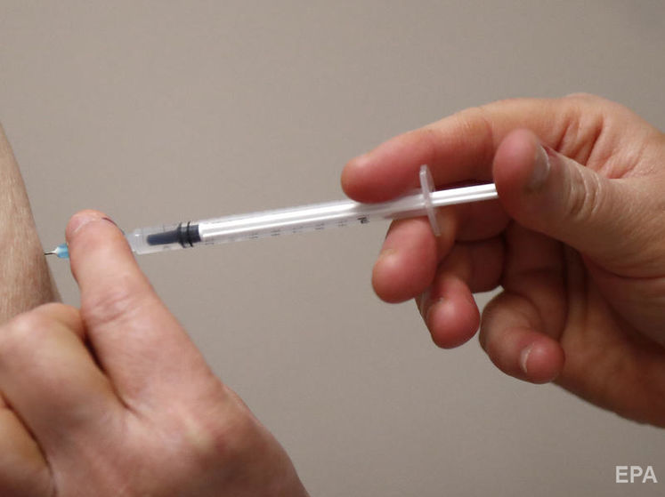 Австрийские политики получали вакцину от COVID-19 вне очереди – СМИ