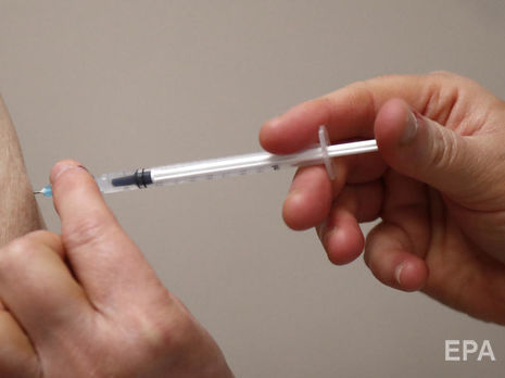 Австрійські політики отримували вакцину проти COVID-19 позачергово – ЗМІ