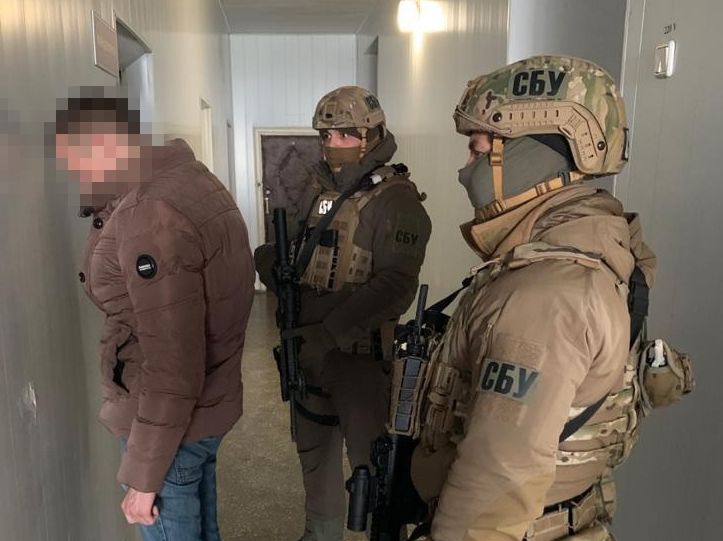В Одеській області затримали співробітника "МДБ ЛНР". Він "зливає" персональні дані кадрових військових РФ