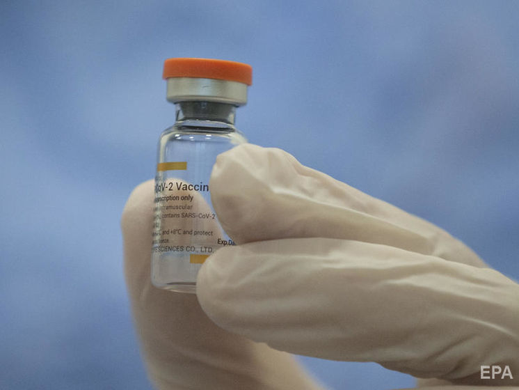 Производитель китайской вакцины Sinovac заявил, что она эффективна против "британского" штамма коронавируса