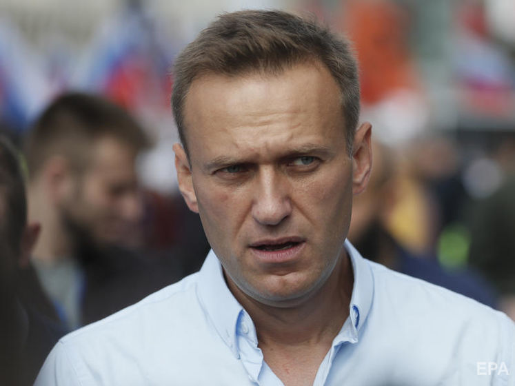 "Бутерброд доведеться повернути ненадкушеним". Кулеба прокоментував слова Навального про Крим