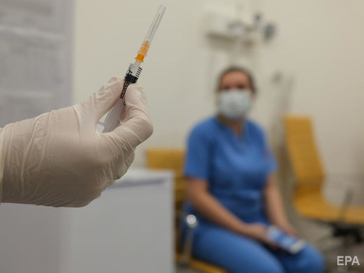 Четверть украинских медиков не считают обязательной массовую вакцинацию населения от COVID-19 – опрос