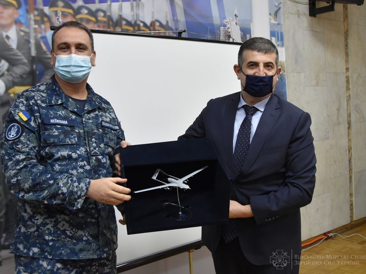 ЗСУ 2021 року отримають нові безпілотні літальні комплекси Bayraktar із поліпшеними характеристиками – командувач ВМС України