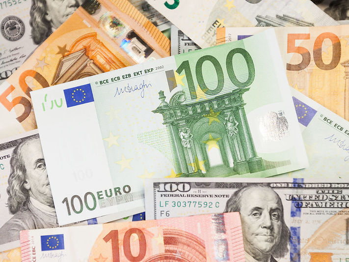 Гривня щодо євро зміцнилася до 34,12 грн/€