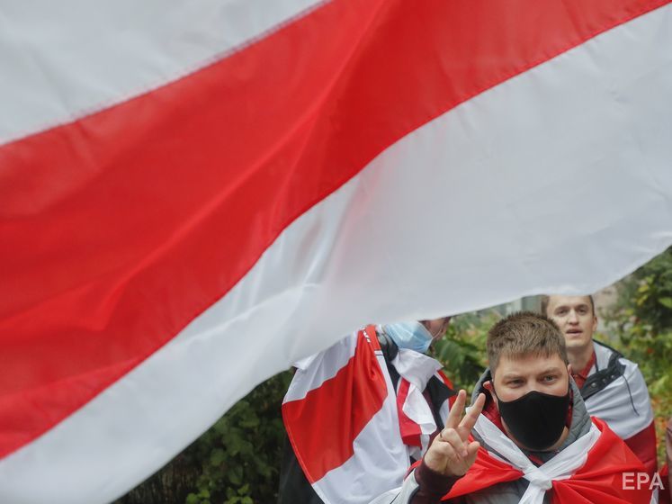 Генпрокуратура Білорусі збирається визнати біло-червоно-білий прапор екстремістським