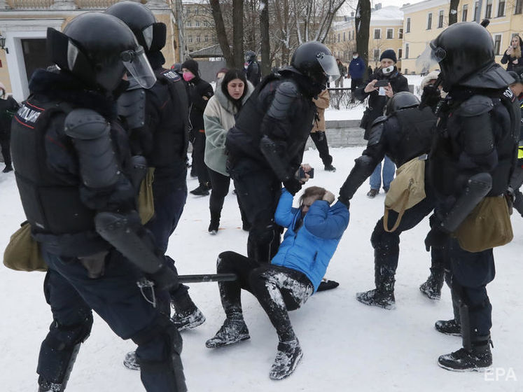 Ахеджакова про протести в Росії: Лють силовиків переходить у шизофренію