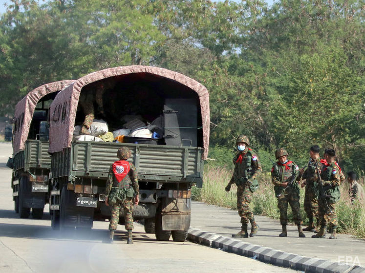 МЗС України просить не відвідувати М'янму через військовий переворот у цій країні