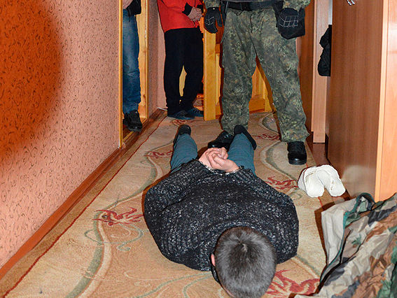 В Волынской области задержан злоумышленник, который бежал из-под стражи, захватив заложников
