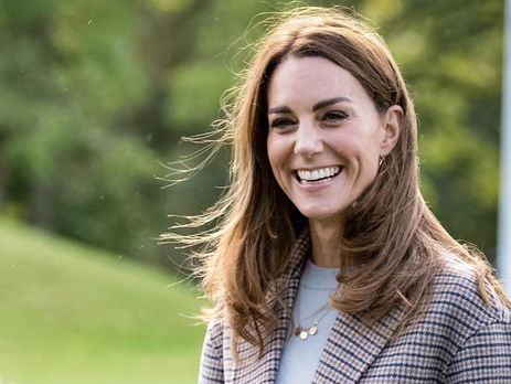 Герцогиня Кембриджська порушила протокол, опублікувавши в мережі перше селфі-відео