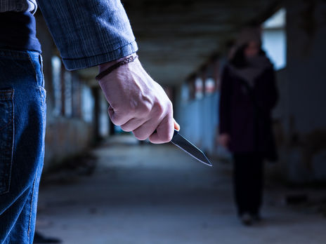 У Брюсселі чоловік із ножем напав на пасажирів метро, серед постраждалих – вагітна жінка