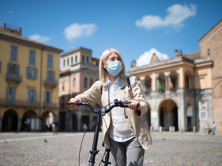 В итальянской коммуне жителям официально запретили заражаться коронавирусом