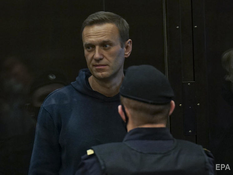 Главы МИД Германии и Британии призвали освободить Навального