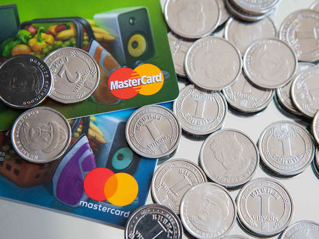 Гривна продолжила дорожать к евро