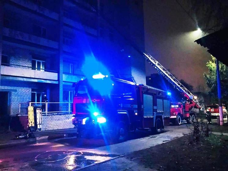 В качестве возможной причины пожара в инфекционной больнице Запорожья рассматривается взрыв аппарата ИВЛ